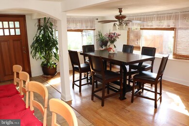 12232 Bluhill Rd, Silver Spring, MD 20902 - photo 4