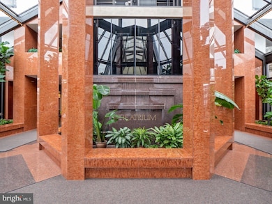 The Atrium unit 605, Arlington, VA 22209 - photo 2