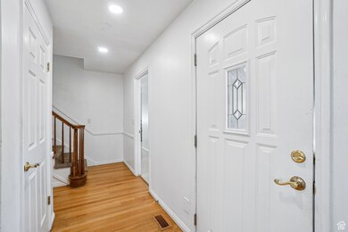 11343 Clifford Cir, Sandy, UT 84092 - photo 7