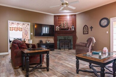 142 Westline Rd, Wake Village, TX 75501 - photo 4