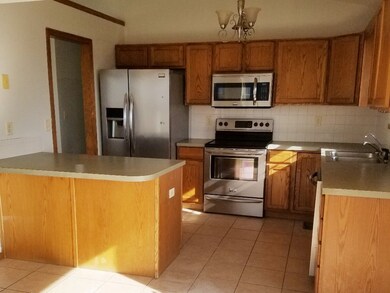 1681 N Prairie Run Cir, Mulvane, KS 67110 - photo 3