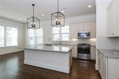 908 Millbrook Rd unit B, Charlotte, NC 28211 - photo 6