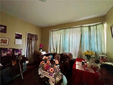 246 Sackett St, Providence, RI 02907 - photo 6