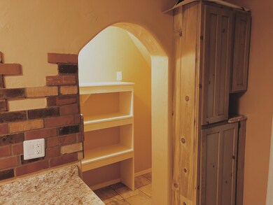Butler Pantry