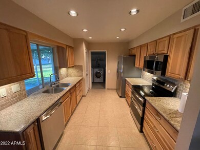 8830FAD6-BABF-4B06-A064-2DD49E97BF26