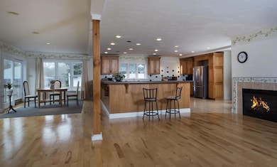 619 Main St, Harwich, MA 02645 - photo 4