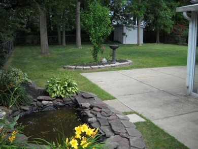 1173 Doebler Dr, North Tonawanda, NY 14120 - photo 5