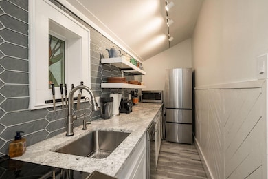 409 Margaret St unit 202 / B, Key West, FL 33040 - photo 7