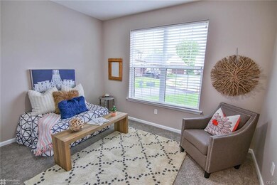 4073 Clearbrook Rd, Emmaus, PA 18049 - photo 3