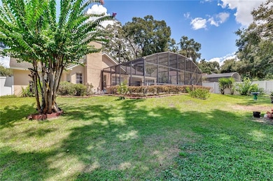 Large Fenced yard