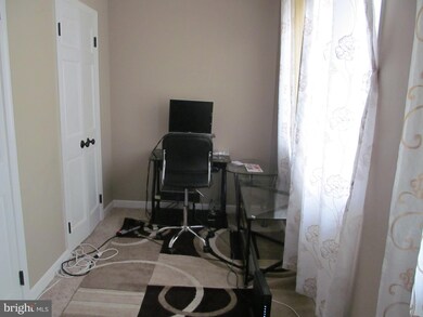 1142 Broad St, Darby, PA 19023 - photo 6