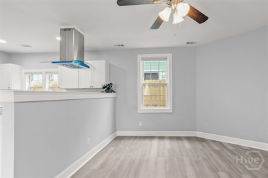 734 E 38th St, Savannah, GA 31401 - photo 6