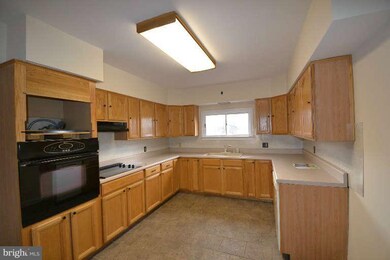 278 Runnymeade Rd, Bunker Hill, WV 25413 - photo 5