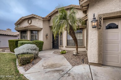 4-414761163-06 Exterior Front Entry