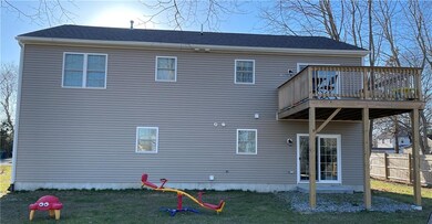 288 Pequot Ave, Warwick, RI 02889 - photo 7