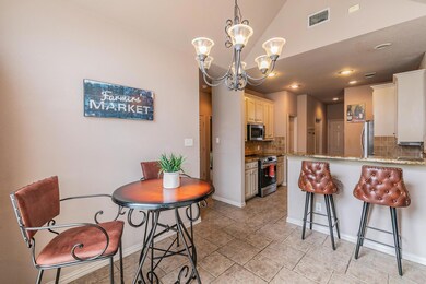 633 Trails End Ct, Hurst, TX 76054 - photo 7