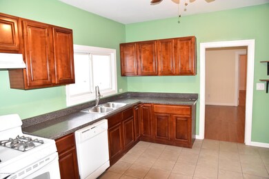 192 Broad St, Keyport, NJ 07735 - photo 7