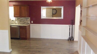 2461 E Granada Rd, Phoenix, AZ 85008 - photo 6