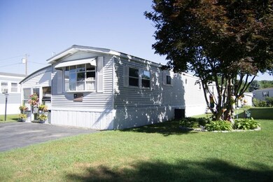 556 Central St unit 32, Leominster, MA 01453 - photo 2