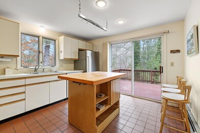 347 Cotuit Bay Dr, Cotuit, MA 02635 - photo 5