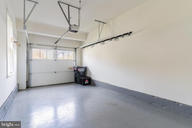 13921 Gullane Dr, Woodbridge, VA 22191 - photo 5