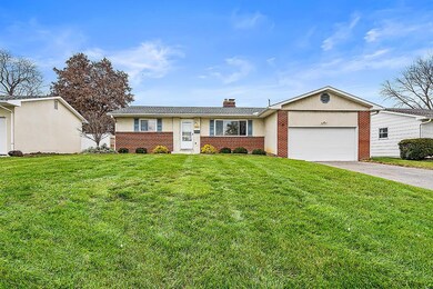 968 Kenwood Ln Columbus, OH 43220-003