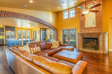 341 Clear Lake Ln, Weatherford, TX 76087 - photo 7