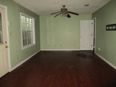 600 Mcnair St, Bainbridge, GA 39819 - photo 7