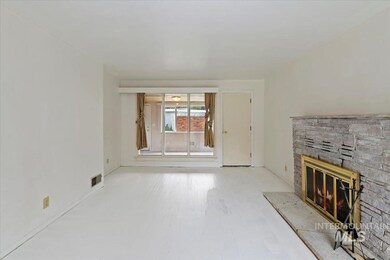 516 S Banner St, Nampa, ID 83686 - photo 6