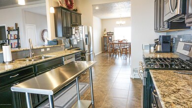 5608 Harmony Dr, Farmington, NM 87402 - photo 6