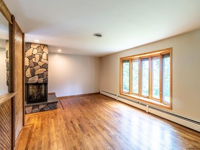 10 Charl Ln, Troy, NY 12180 - photo 6