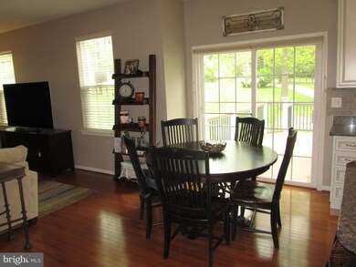 7111 Kings Point Way, Columbia, MD 21046 - photo 4