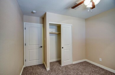 bedroom 2-pic 2
