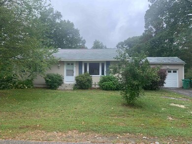 23 Crockett St, Rochester, NH 03867 - photo 2