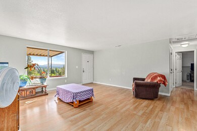 #4 Living Room