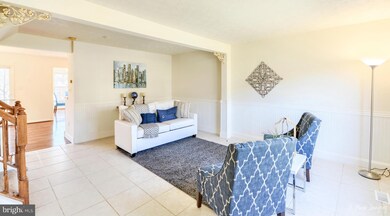 2712 Thornbrook Ct, Odenton, MD 21113 - photo 7