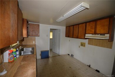 914 8th St, Statesville, NC 28677 - photo 7