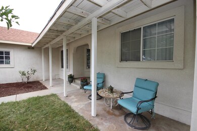 5595 Charan Rd, Rosamond, CA 93560 - photo 3