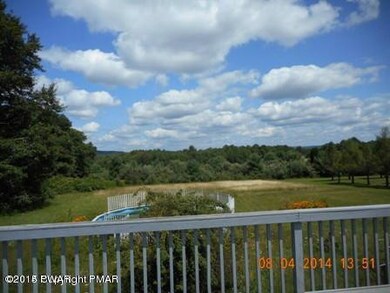 1248 Greenway Ln, Kunkletown, PA 18058 - photo 2