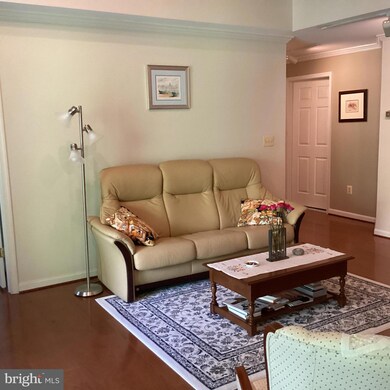 137 Timberbrook Ln unit 302, Gaithersburg, MD 20878 - photo 3