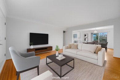 9470 Wynnecrest Dr, Blue Ash, OH 45242 - photo 4