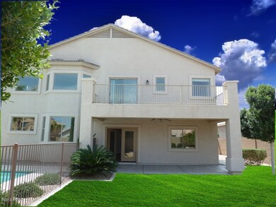 Great backyard, huge patio w/balcony