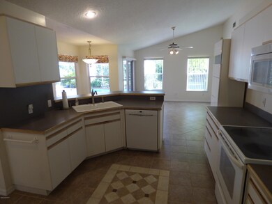 Kitchen/Family/Breakfast Nook