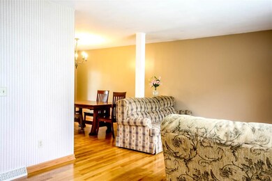 10 Carolanne Dr, Delmar, NY 12054 - photo 4