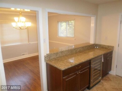 806 Larch Ave, Takoma Park, MD 20912 - photo 4