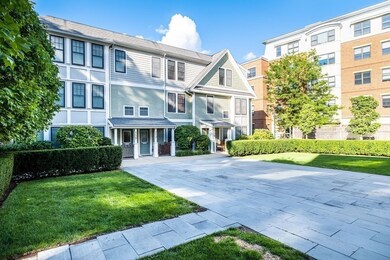 115 Crowninshield Rd unit 115, Brookline, MA 02446 - photo 5