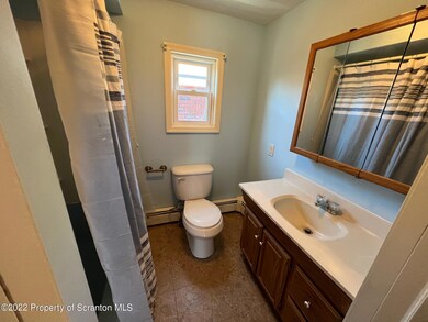 306 Chestnut St, Dupont, PA 18641 - photo 6