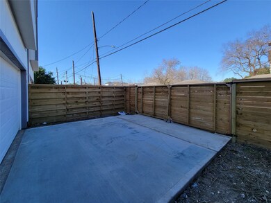 3820 Mount Pleasant St, Houston, TX 77021 - photo 3