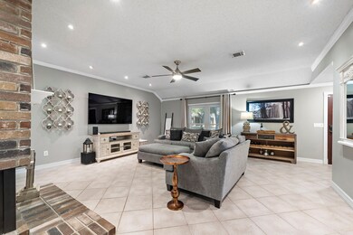 5108 Spring Branch Dr, Pearland, TX 77584 - photo 3