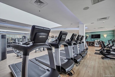 5 Renaissance Square unit 17C, White Plains, NY 10601 - photo 7